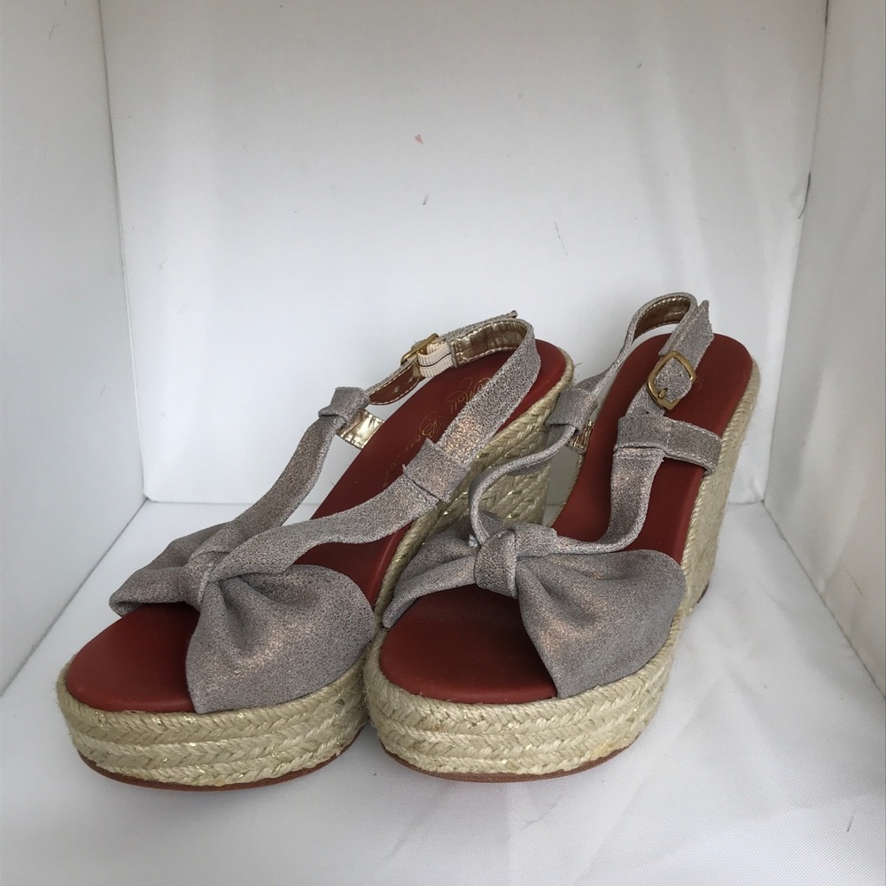 ⭐️Matt Bernson wedge heel sandal